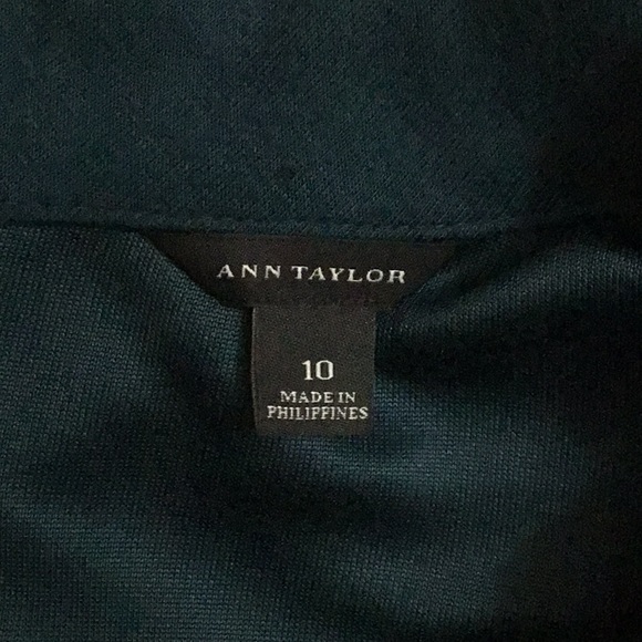 Ann Taylor Forest Green Knit Dress, sz 10 - Picture 8 of 10